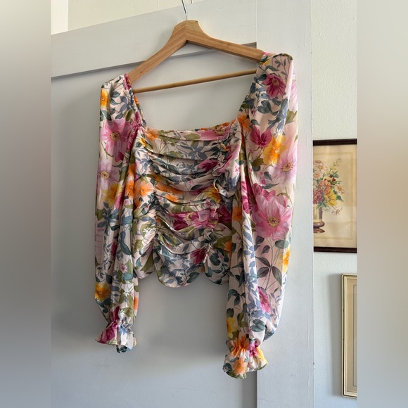 Floral Ruched Women's Top - Picture 1 of 4